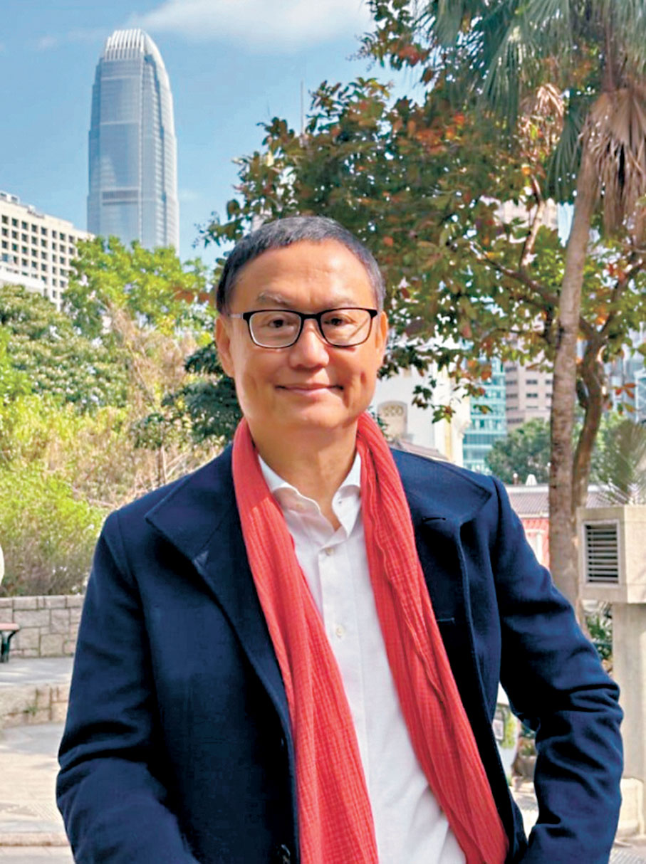 ●嚴浩觀看《南京照相館》後受訪時心情激憤。