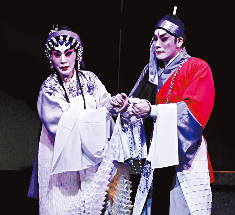 ●梁兆明和麥文潔再度合演《林沖》。