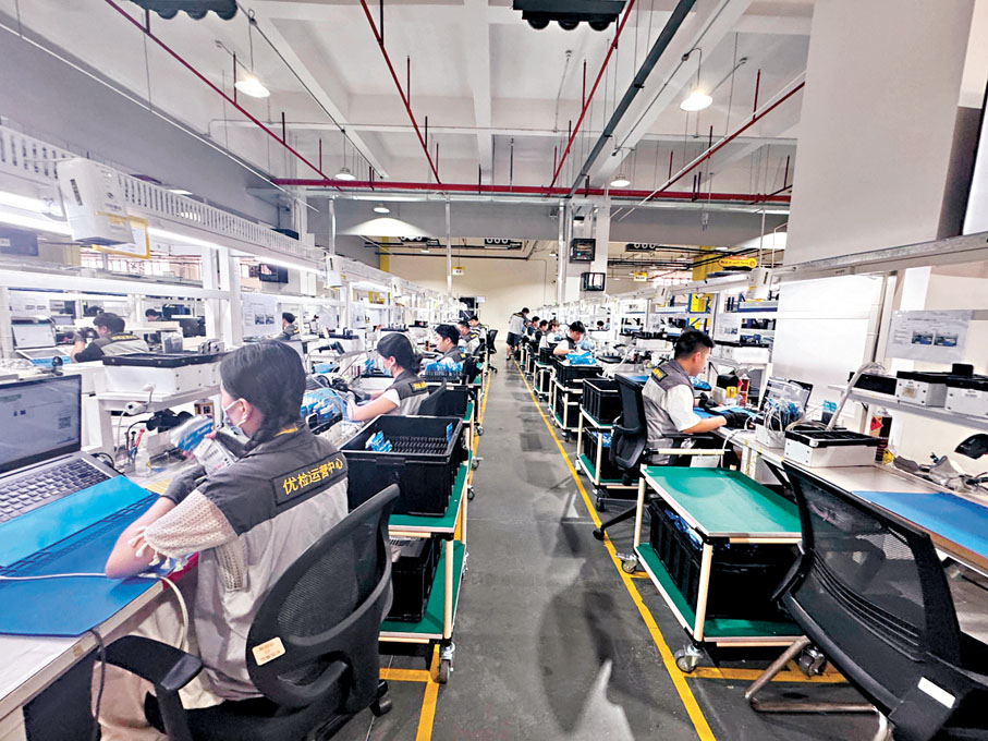 ●大灣區已經形成成熟的AI產業鏈。圖為一家深度應用AI到生產線的工廠車間。