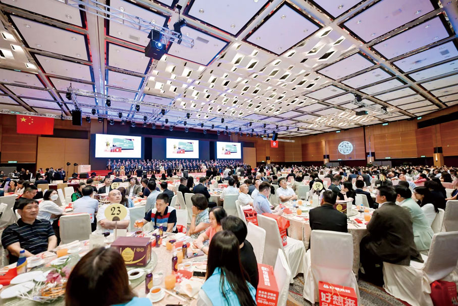 ●為紀念總會成立十周年這一重要里程碑，總會特別策劃製作了總會十周年紀念短片。