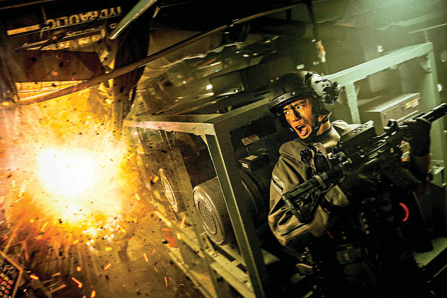 ●演員為拍《蛟龍行動》接受8個月地獄訓練。