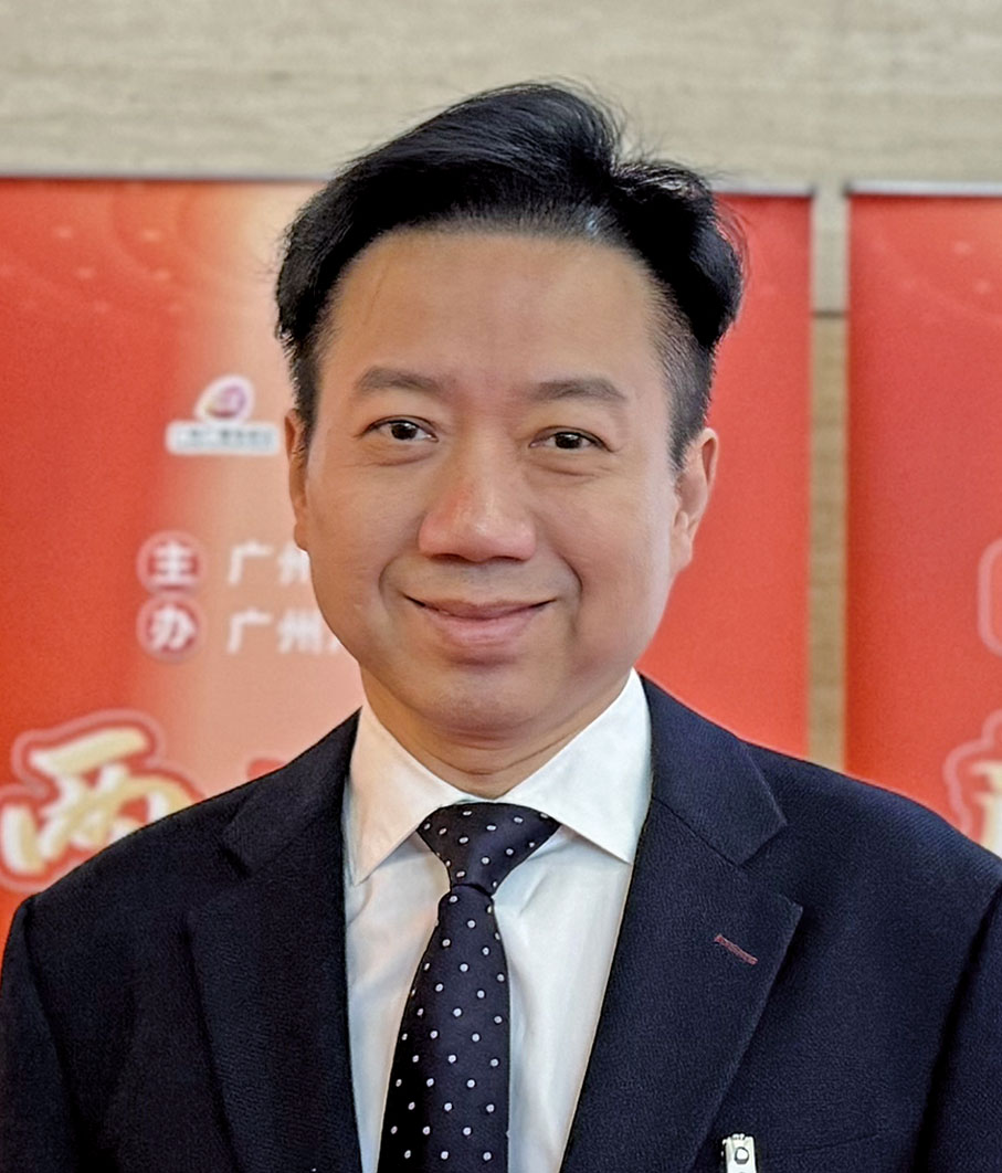 ●廣州市政協委員、香港廣州社團總會常務副主席兼秘書長吳國雄