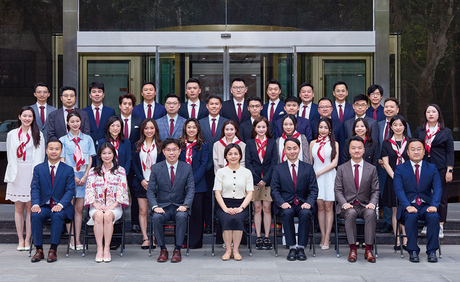 ●2025年6月9日-13日，侯旦丹帶領35位來自不同界別的青年赴北京中華文化學院參與國情班研修。