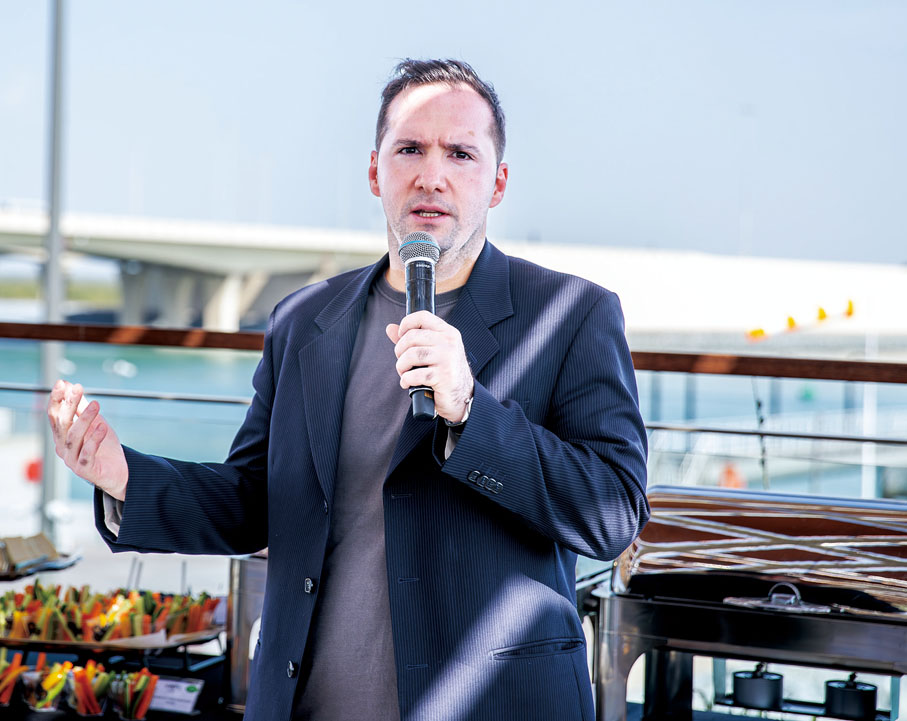 ●Archireef聯合創辦人兼首席商務總監Deniz Tekerek