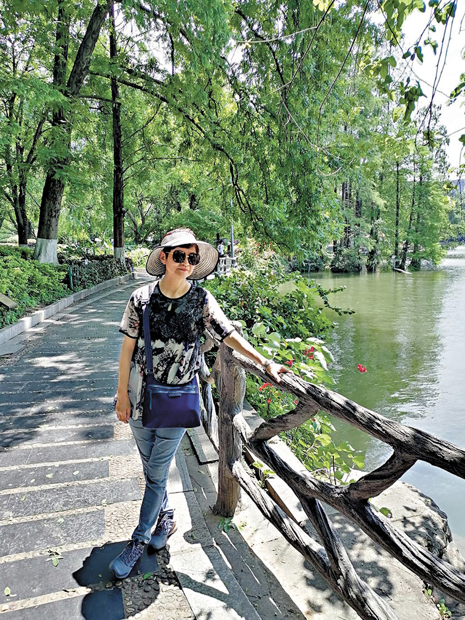 ●王女士表示，退休後的生活費用主要依賴定期存款利息，但回報有限，難以長期維持生活品質。  受訪者供圖