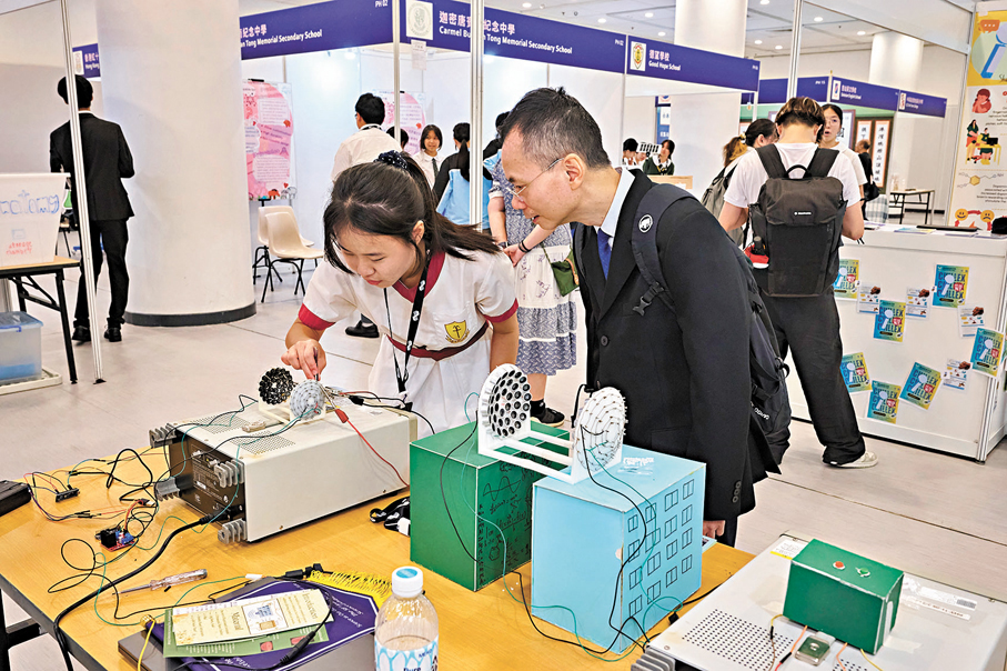●作品展現學生的創新思維和科技力量。