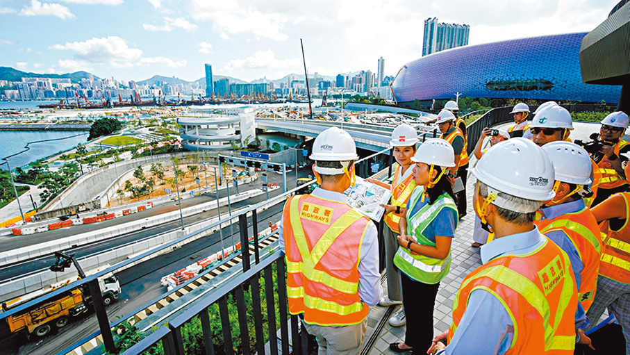●位於啟德出入口上蓋的園景平台面積約11,500平方米，將為往來啟德體育園主場館及承豐道公園提供更舒適便捷的行人通道。 網誌圖片