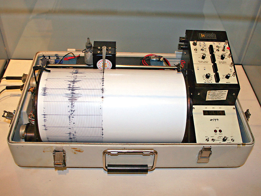 ●圖為用於量度地震波的儀器。 網上圖片