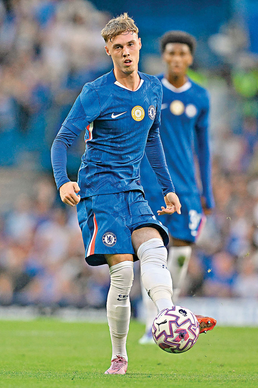 ●車路士主力高爾彭馬似乎還未與新隊友取得默契。 資料圖片