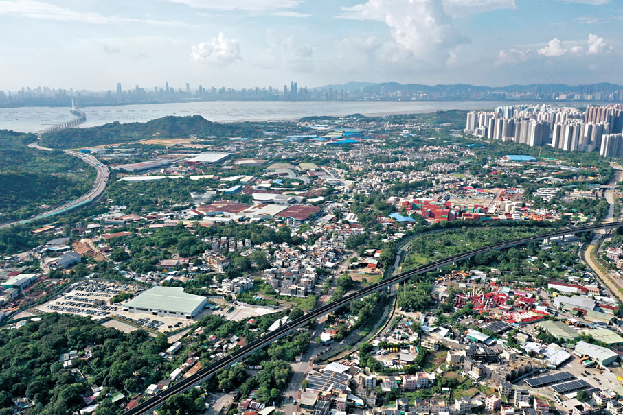 ●港將訂立加快發展北都專屬法例。圖為洪水橋發展區。 香港文匯報記者曾興偉  攝