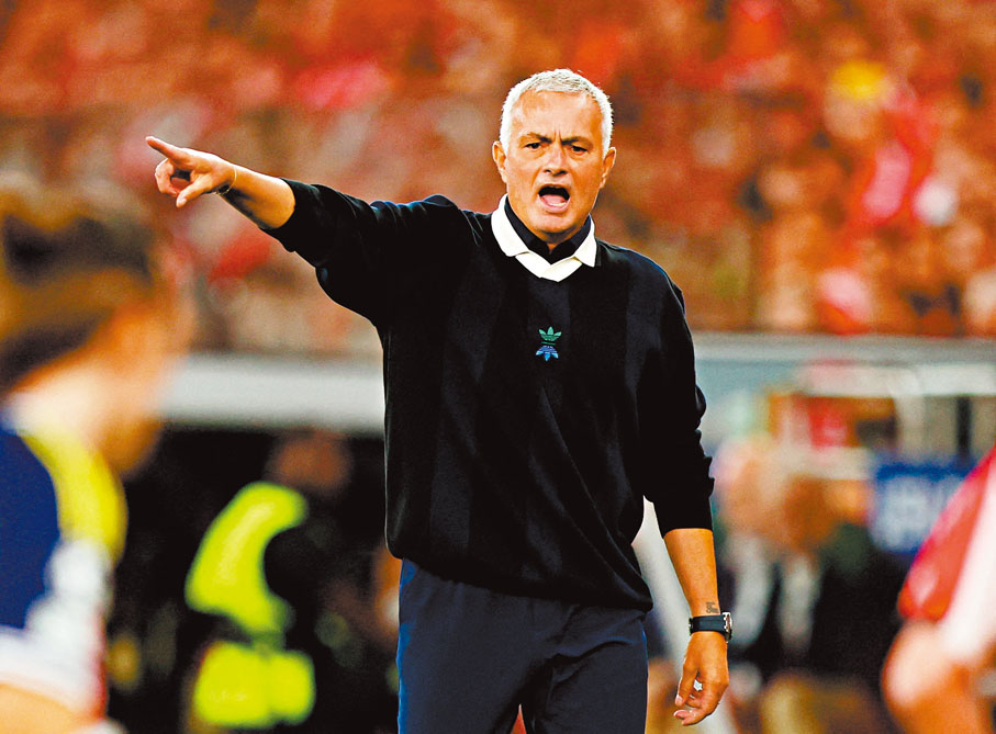 ●摩連奴有望接掌賓菲加。 資料圖片