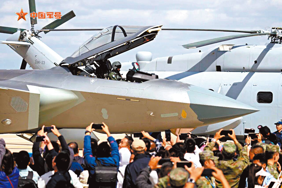 ●2025年空軍航空開放活動和長春航空展預演現場。 網上圖片