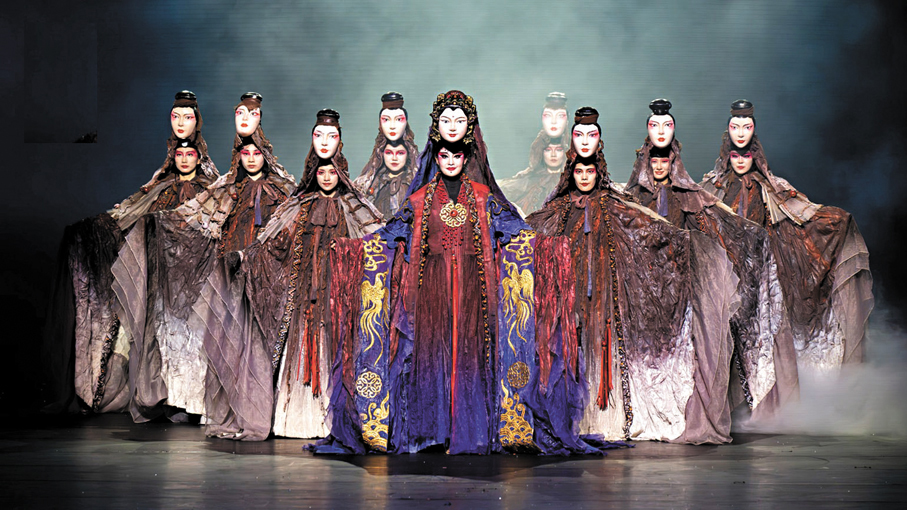 ●《平潭映象》中的媽祖和侍女。 主辦方供圖
