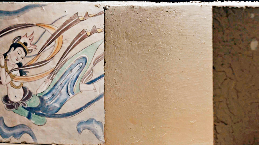 ●從細節處可見敦煌壁畫的細緻工藝。 作者供圖