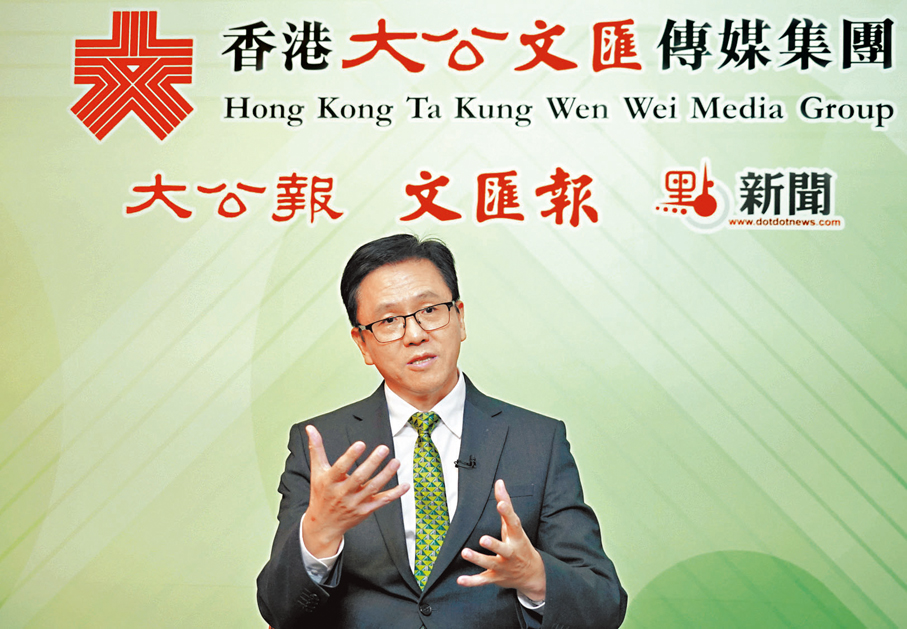 ● 孫東接受大文集團專訪時強調，香港擁有優質的數據資源與人才，若再配備先進算力，有條件把AI發展為香港的關鍵產業。 香港文匯報記者曾興偉  攝