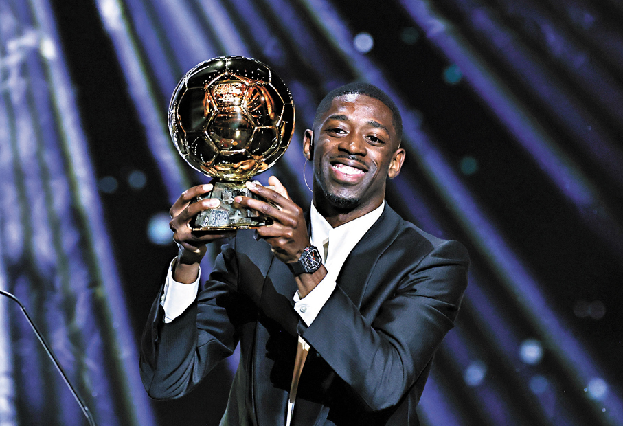 ●迪比利首奪金球獎。  新華社