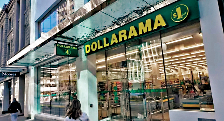 ●Dollarama在經濟不景時生意滔滔，股價飆升。 成小智 攝