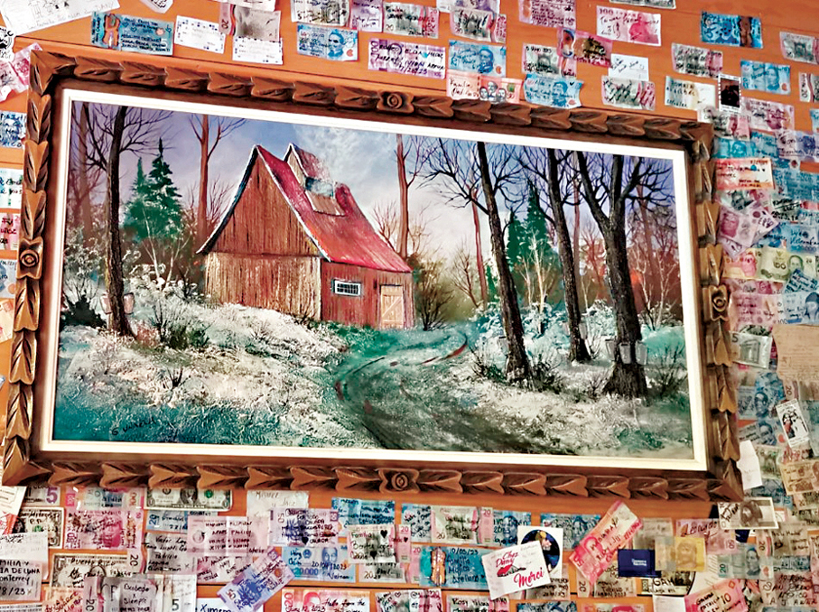 ●油畫過往最具吸金能力，但新世代鍾情奢侈品類別。    劉正言 攝