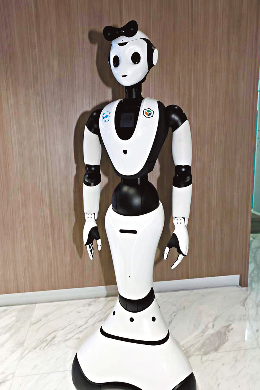 ●人形機器人料將成為繼智能手機後的下一個爆發性平台。 香港文匯報記者北山彥  攝