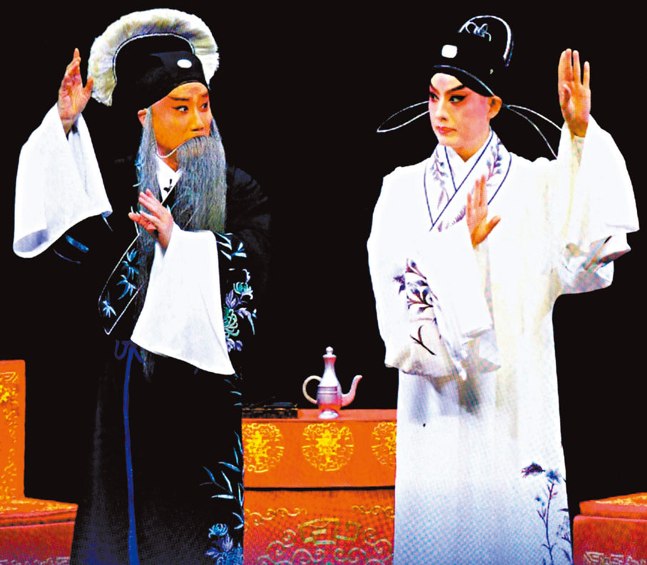 ●小劇場崑劇《六道圖》，由施夏明（右）及李政成主演。