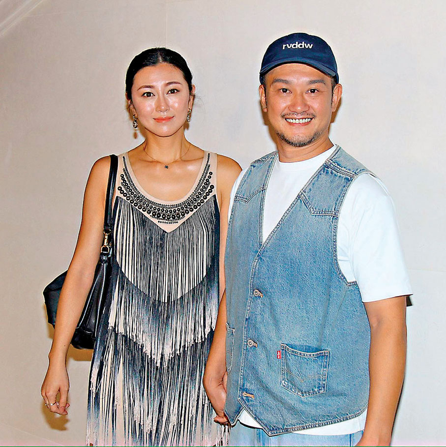 ●吳浩康與太太郭思林一同前來。 香港文匯報記者達里 攝