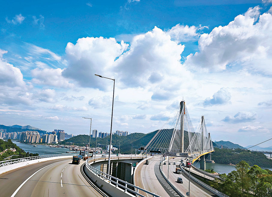 ●香港整體經營活動連續兩月增長，擴張速度更是去年12月以來最佳。圖為香港景觀。   中通社