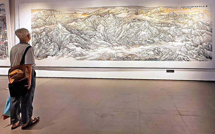 ●陳克永的《雪域高原喜馬拉雅》描繪出喜馬拉雅山的全貌。