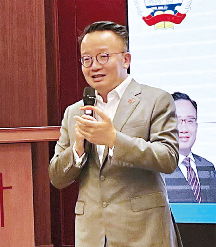 ●陳曉峰　 陳曉峰Fb圖片