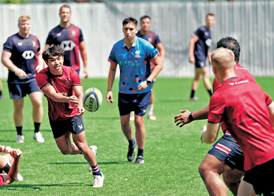 ●21歲的徐葦立為追夢欖球，休學一年隨港隊操練備戰。