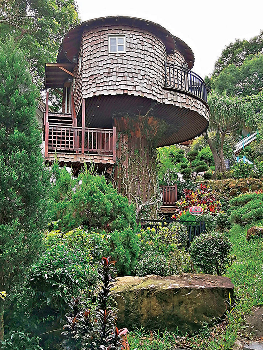 ●蘇維拉莊園內，小精靈樹屋為獨棟樓中樓圓形樹屋。