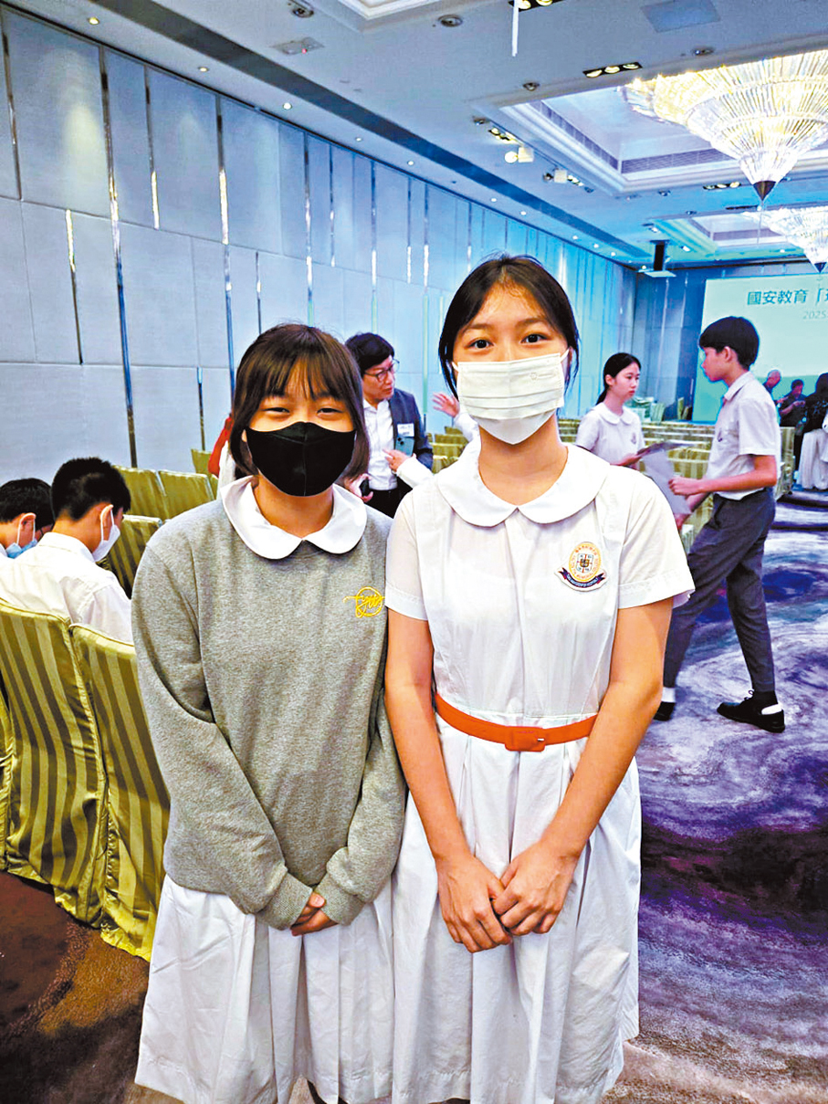 ●梁同學(左)、周同學。香港文匯報記者黃子晉  攝