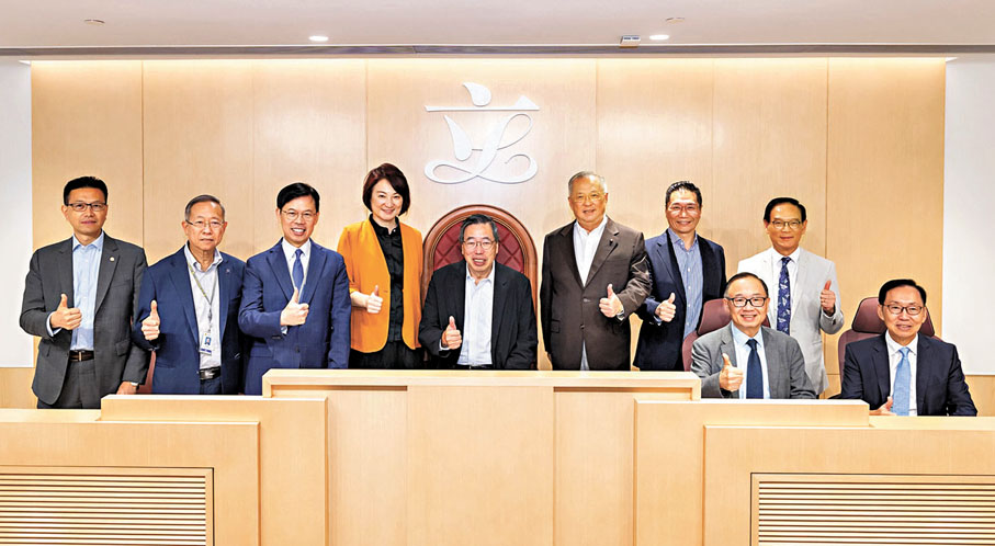 ●梁君彥表示，隨着立法會由亂到治，行管會在今屆立法會盡心盡力地履行其法定職能，成果有目共睹。 梁君彥Fb圖片