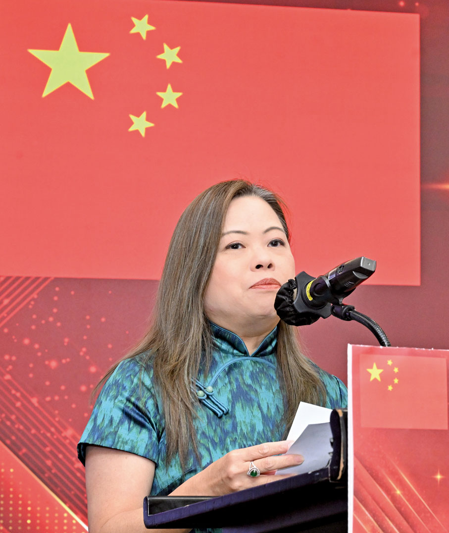 ●特區政府文化體育及旅遊局局長羅淑佩致辭