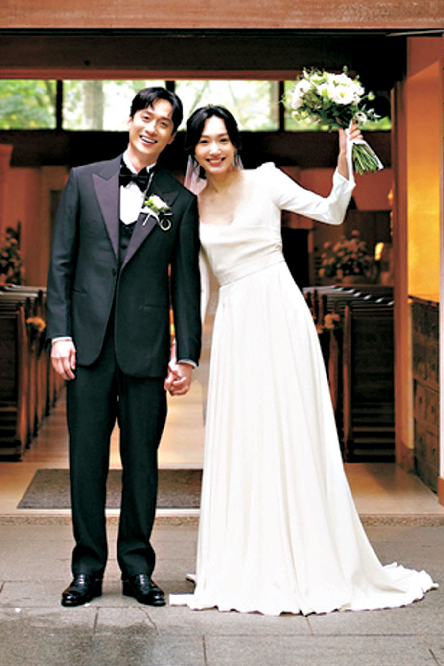 ●劉俊謙與蔡思韵升格夫妻。圖：MOM production limited