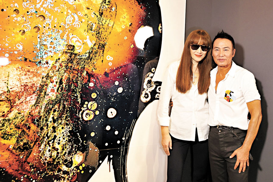 ●任達華稱今次他的創作靈感源泉百分百來自太太。 香港文匯報記者萬霜靈 攝