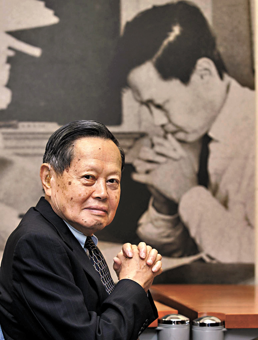 ●楊振寧用跨越一個世紀的漫長歲月，在探索世界的奧秘中留下了輝煌足跡。資料圖片