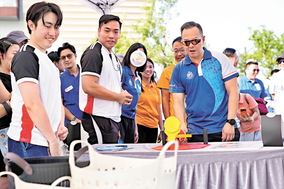 ●周一鳴昨日出席「滅罪精英運動會」。