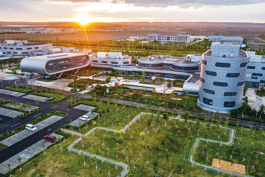 ●克拉瑪依雲計算產業園。閔勇 攝