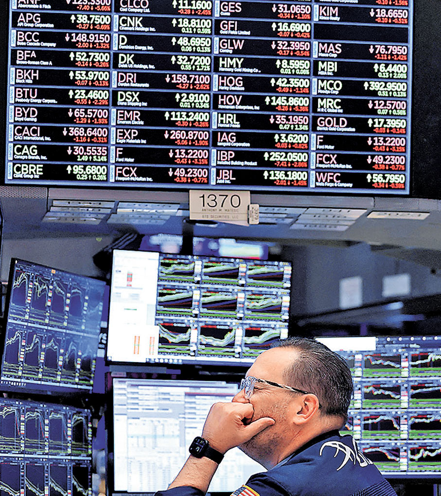 ●美國股市近期在眾多利淡因素及不確定性下仍不時展開升勢。  資料圖片