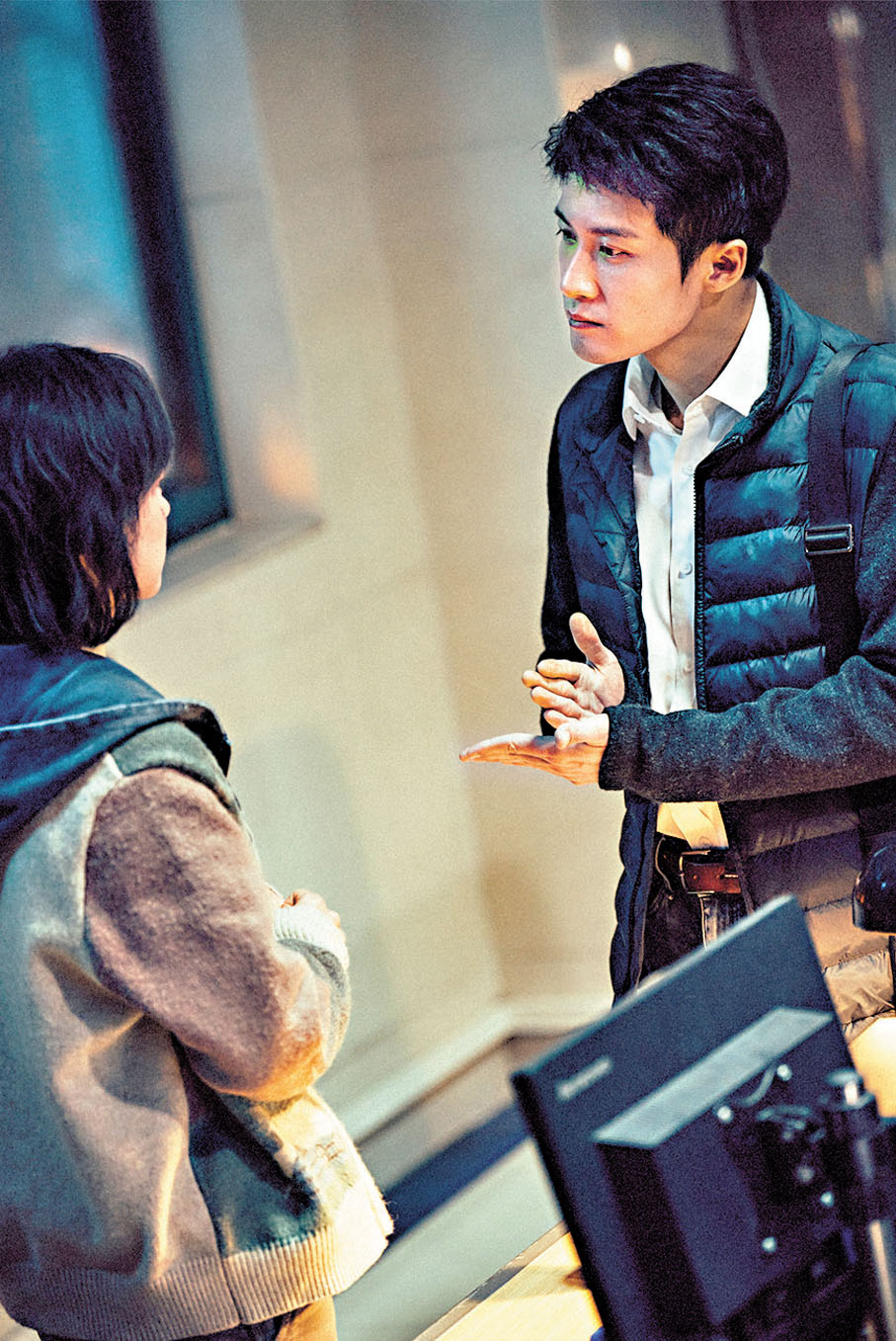 ●檀健次戲中用手語跟聾人溝通。