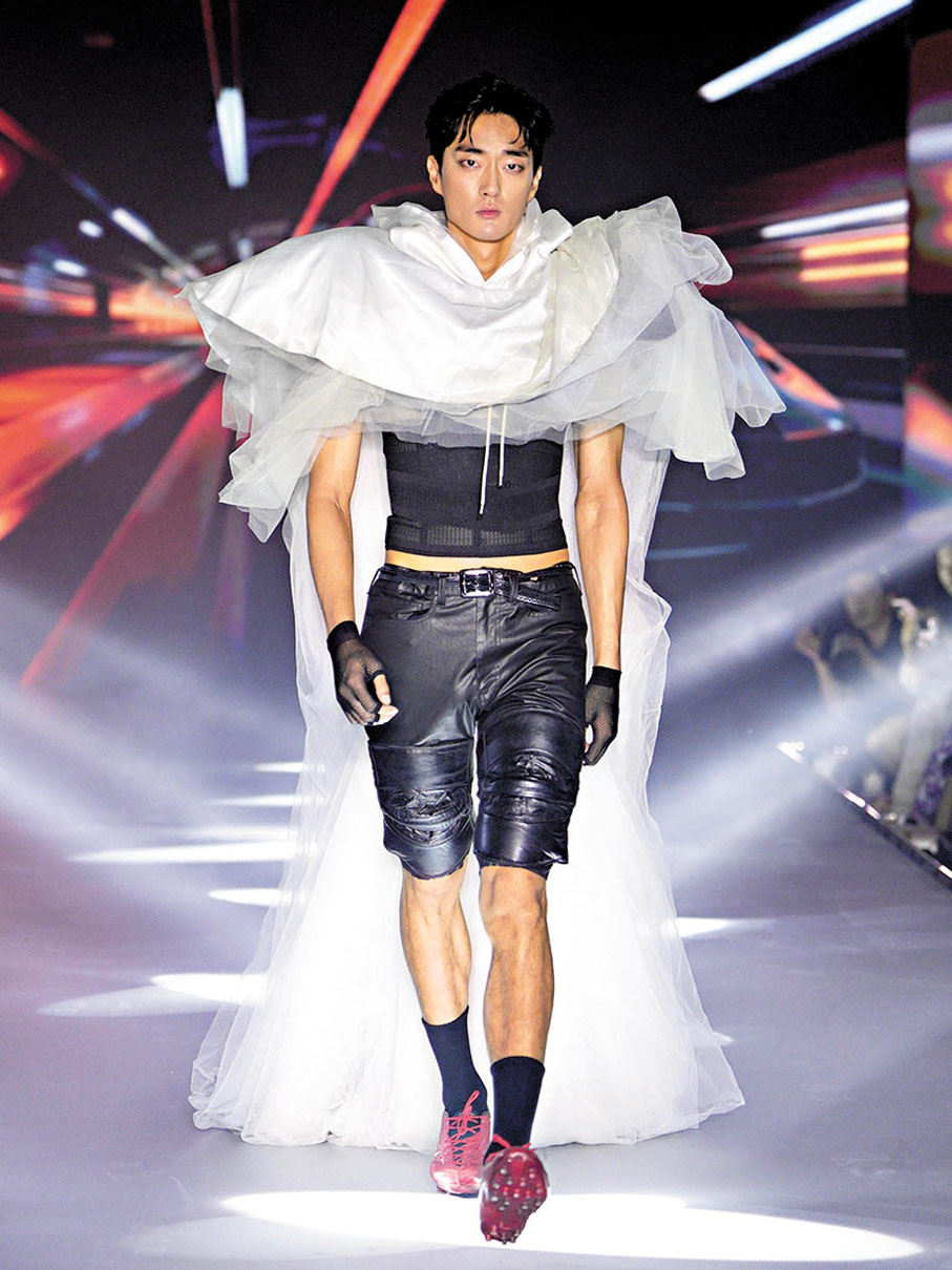 ●鍾梓浩於時尚秀參演的作品