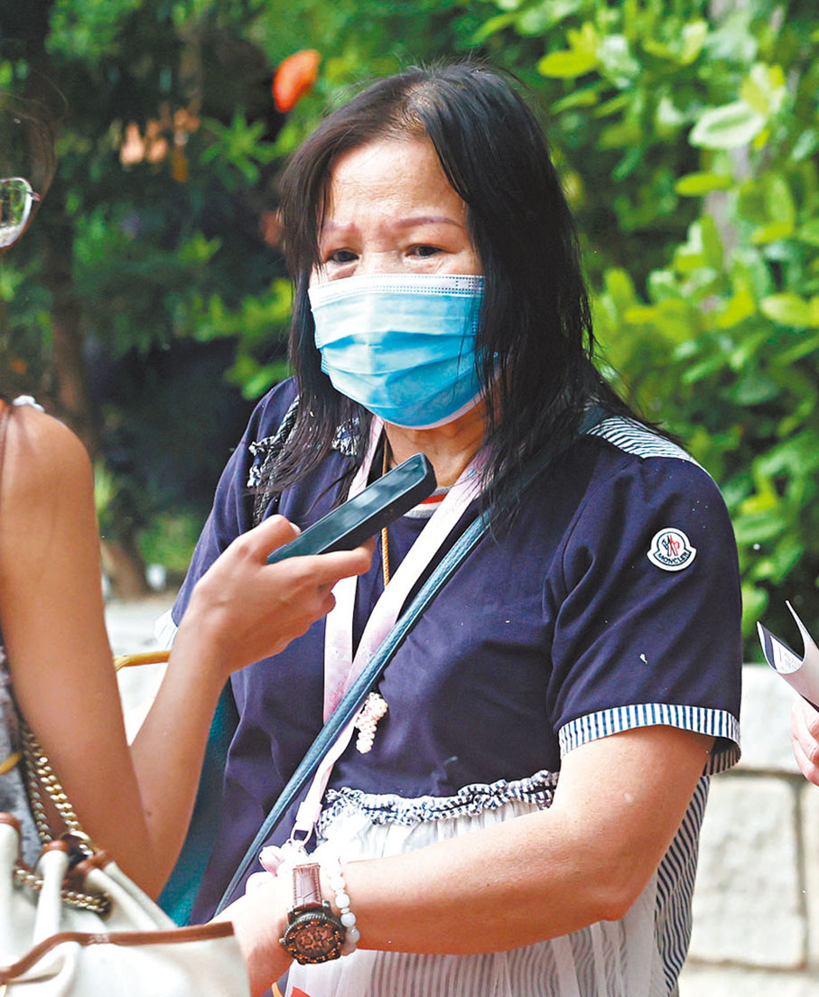 李小姐：花費了約160元。她認為祭祖傳統值得用心準備。