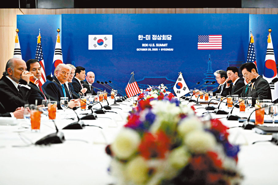 ●美韓舉行會議，特朗普宣稱兩國達成貿易協議。 法新社