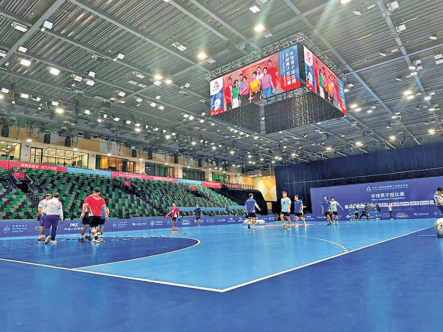 ●十五運會男子手球項目將於周六假啟德體藝館展開。香港文匯報記者郭正謙 攝