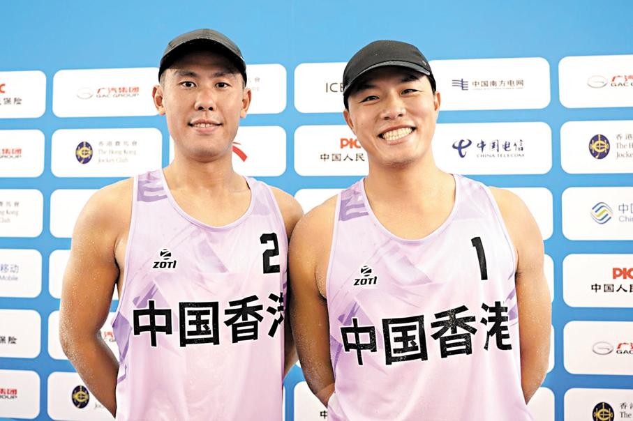 ●港隊組合黃嘉潤（右）與謝鍵泓坦言，與省隊對戰是寶貴經驗。