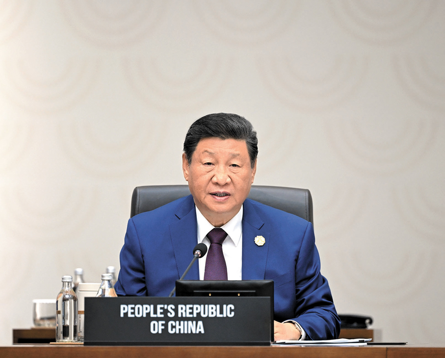 ●當地時間11月1日上午，國家主席習近平在韓國慶州出席亞太經合組織第三十二次領導人非正式會議第二階段會議，並發表題為《共同開創可持續的美好明天》的重要講話。 新華社