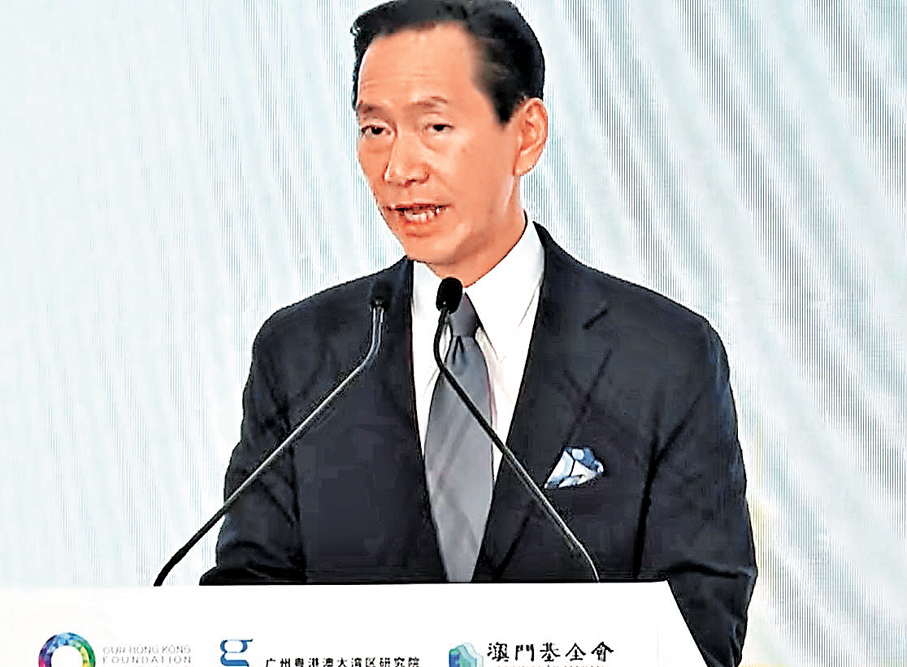 團結香港基金主席陳智思