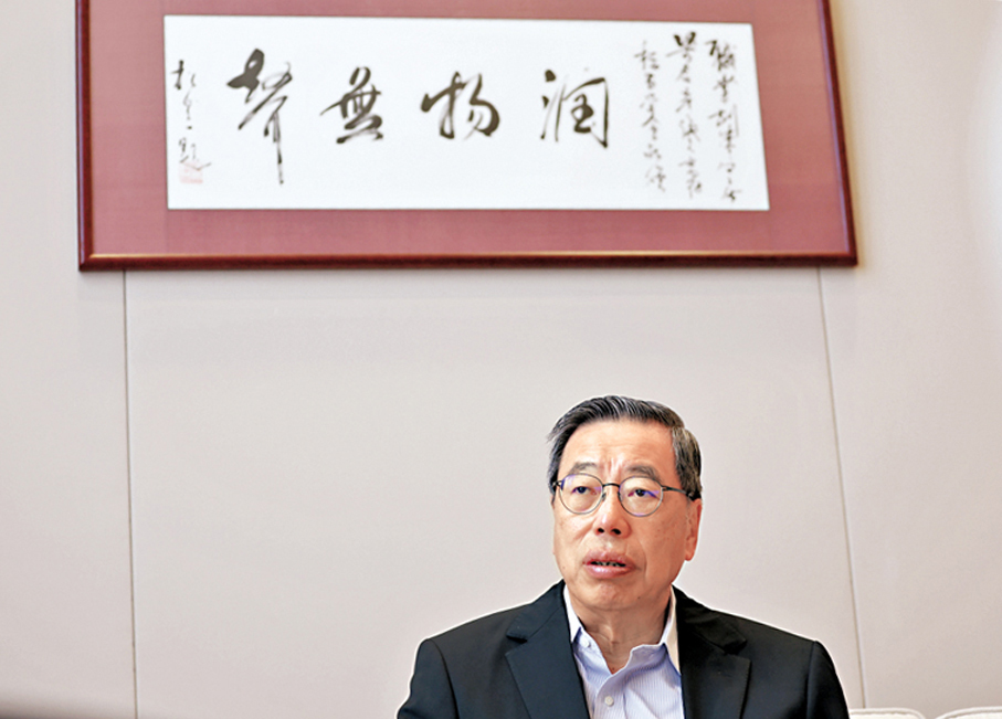 ●梁君彥寄語新一屆議員，要守好、做好「一國兩制」，積極融入國家發展大局，亦要用好機遇，加快發展經濟民生。 香港文匯報記者萬霜靈  攝