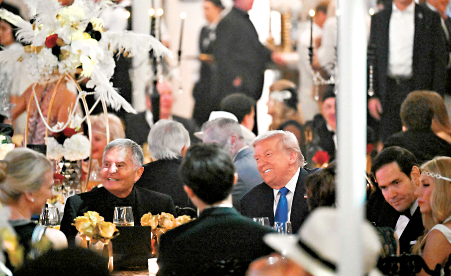 ●特朗普舉行大型萬聖節派對。 法新社