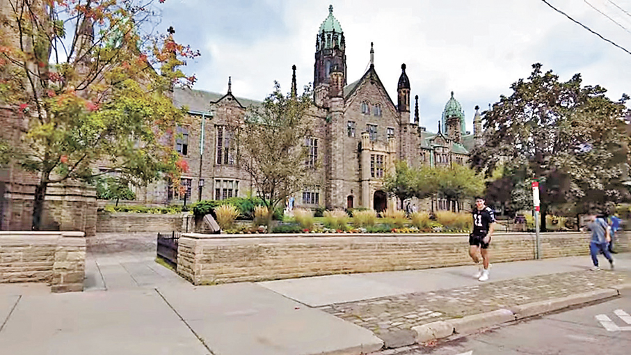 ●多倫多大學附近的學生租賃住房租金下跌8%。    成小智 攝